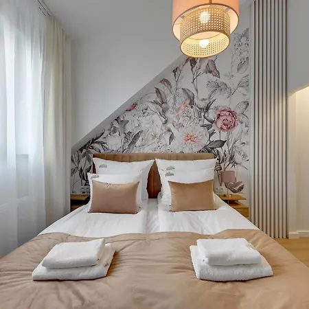 Waterlane Vintage - Fitness & Parking By Downtown Apartment