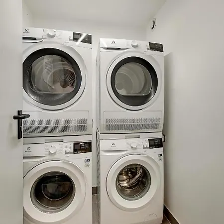 Waterlane Vintage - Fitness & Parking By Downtown Apartment *