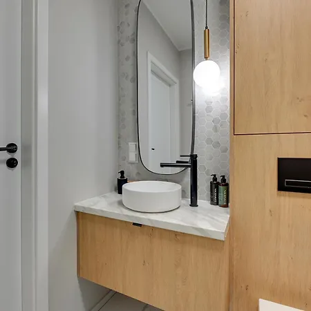Waterlane Vintage - Fitness & Parking By Downtown Apartment *