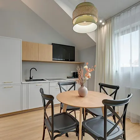 Waterlane Vintage - Fitness & Parking By Downtown Apartment